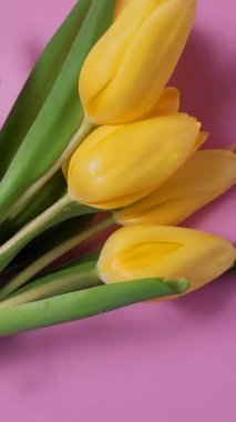 Sarı laleler çiçek buketi, çiçekçi 