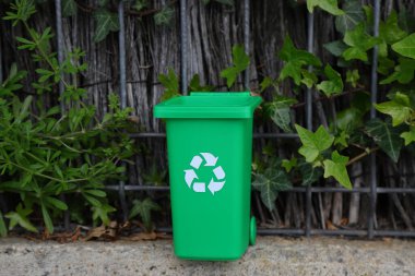 Çevre dostu geri dönüşüm kavramı, çevre dostu çöp konteynırı