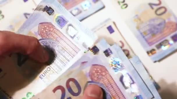 Das Geld Den Händen Zählen Euro Scheine Stapelweise Banknoten Auf — Stockvideo