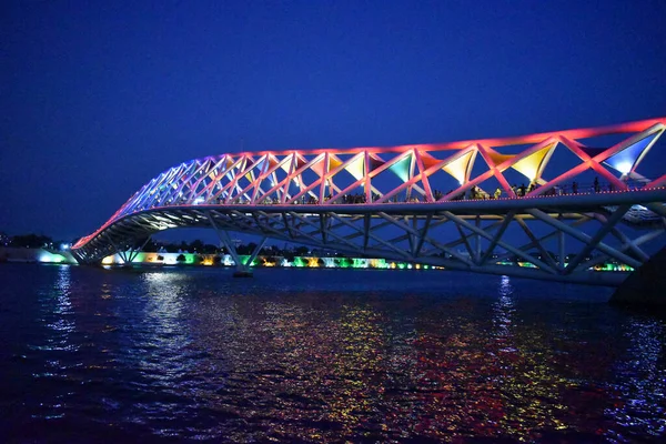 Atal Pedestrian Bridge Двометровий Міст Річці Сабарматі Нічний Вид Ахмедабаді — стокове фото