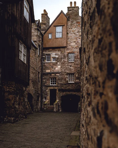Piękny Stary Dziedziniec Edynburgu — Zdjęcie stockowe