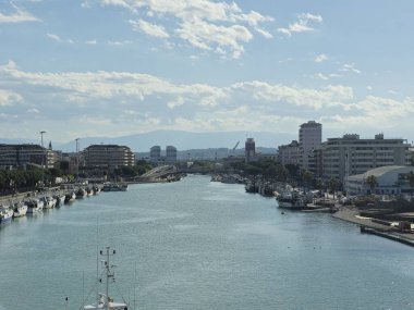 Şehrin havadan görünüşü, seyahat 