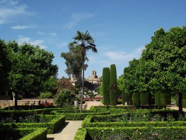 Seville, İspanya 'daki güzel cazar bahçesi.