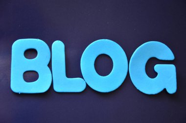 Soyut arkaplanda blog kelimesi. 3d oluşturma