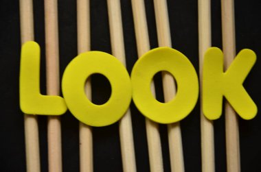 Rengi gösteren metin işareti