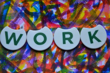 Renkli iş sözcüğü