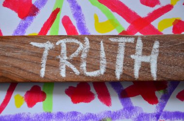 Kelime yazma gerçeği. Birine ya da gerçeğe ulaşmak için iş kavramı doğru ya da doğru olanı göstermektir.