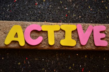 Kelime yazma etkinliği. Etkin bir şey elde etmek için etkinlik, aktivite veya faaliyetleri gösteren iş fotoğrafı