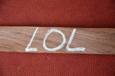 Seni bir ağaçta seviyorum.