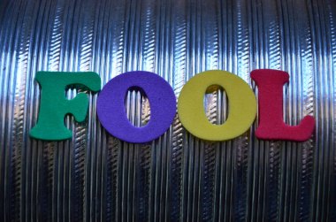 Soyut olarak kelime budalası.