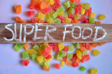 Süper yemek kelimesi