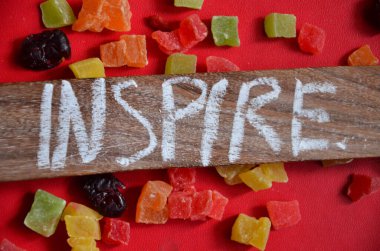 Soyut bir arkaplanda şeker kelimesi