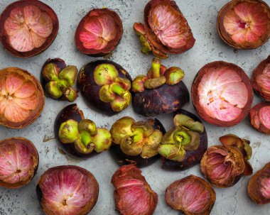 Mangosteen Peel bitkisel ilaç için kurutuldu.