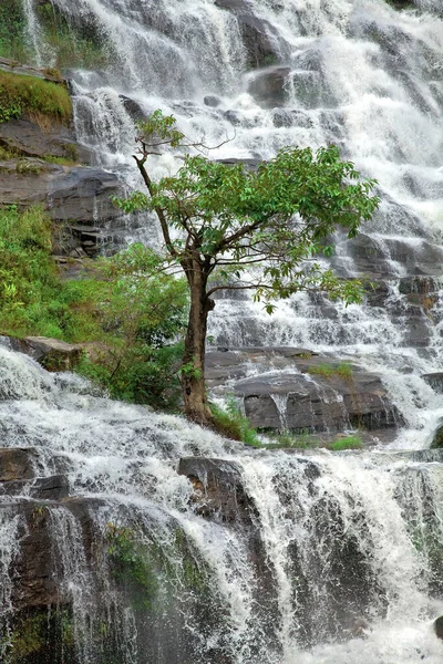 チェンマイ タイで雅の滝 — ストック写真