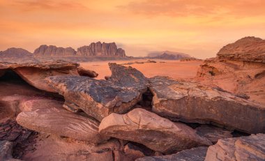 Kızıl Mars, Wadi Rum Çölü 'ndeki manzara gibi. Burası birçok bilim kurgu filminde kullanıldı.