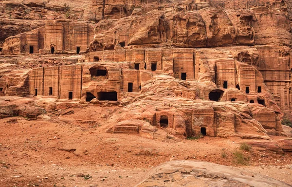 Ruinas Vivienda Simples Cueva Como Agujeros Pared Piedra Como Petra — Foto de Stock
