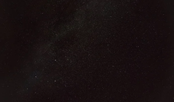 靠近仙女座的夜空 五颗不同的恒星在左下角形成仙后座 — 图库照片