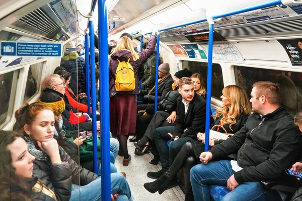 Londra Regno Unito Febbraio 2019 Interno Della Metropolitana Northern Line — Foto Stock