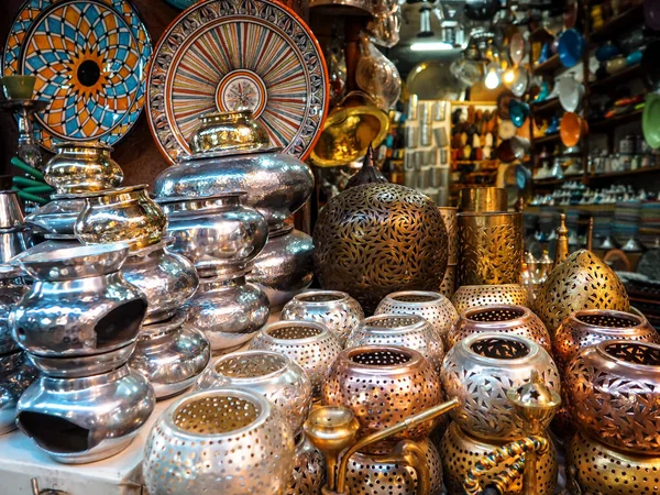 Oriental Pattern Brass Candle Lamps Display Souk Traditional Street Market — Stockfoto