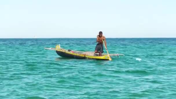 Anakao Madagaskar Maj 2019 Utsikt Från Litet Fiskefartyg Seglar Nära — Stockvideo