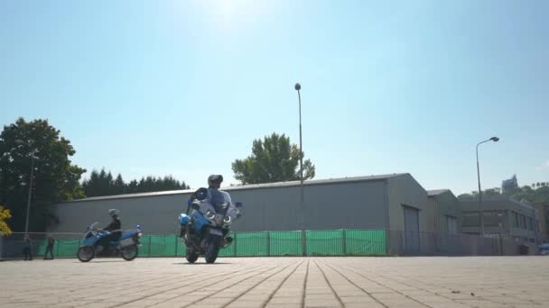 Brno Tchéquie Octobre 2021 Groupe Motos Police Lourdes Synchronisées Présentation — Video