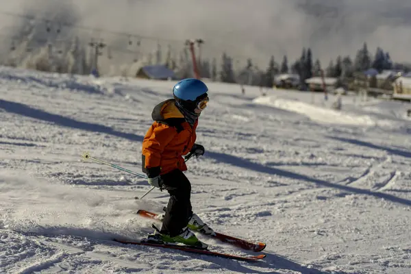 Boy Enjoying Ski Slope Mountains Sunny Day Wintertime — Zdjęcie stockowe