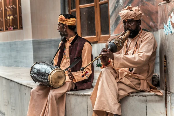 Музыканты Индии Улицах Национальными Инструментами — стоковое фото