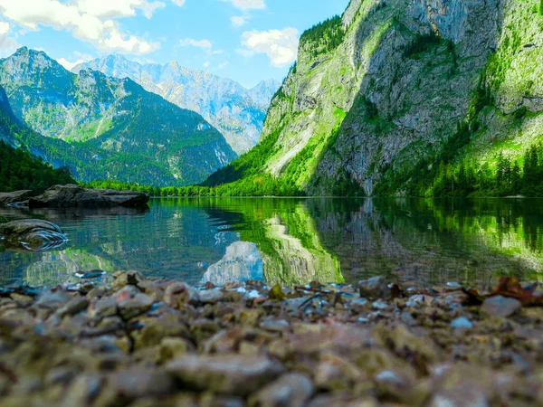 Jezioro Obersee Berchtesgaden Bawaria Niemcy Krajobraz Przyrodniczy Rezerwat Narodowy Spektakularny — Zdjęcie stockowe