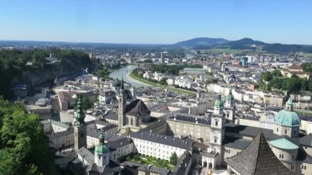 Панорамный Вид Зальцбурга Австрия Путешествия Центр Зальцбурга Видом Реку — стоковое видео