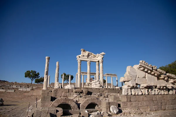 Ruiny Świątyni Trajan Starożytnego Miejsca Pergamum Pergamon Izmir Turcja Starożytne — Zdjęcie stockowe