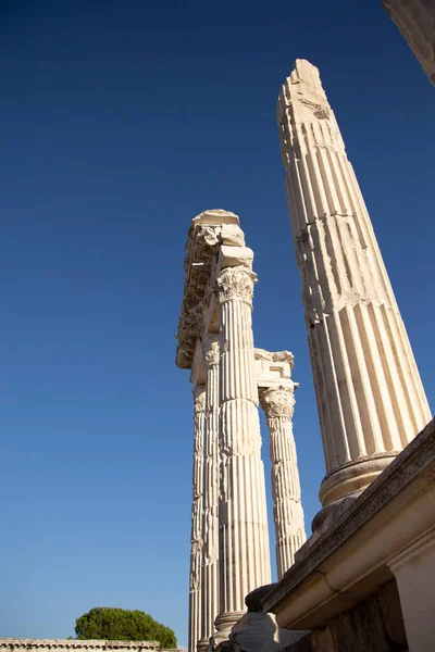 Antike Ruinen Der Akropolis Von Pergamon Antike Säulenruinen Der Stadt — Stockfoto