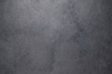 Boş beton arka plan. Koyu gri beton tavan arası tasarımı. Boşluğu ve en üstteki görünümü kopyala