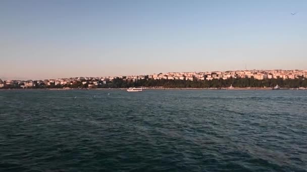 Вид Моря Стамбула Під Час Заходу Сонця Берегова Лінія Старими — стокове відео