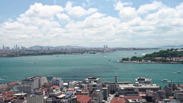 Kilátás Bosphorus Szoros Tetejéről Hajókkal Egy Mecsettel Nyári Panoráma Táj — Stock videók