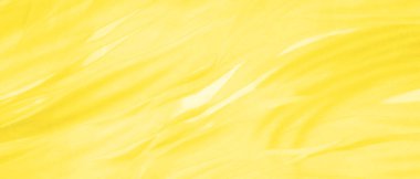 Kusursuz kaleydoskop, sarı ipek. Şık bir sunum için ihtiyacın olan tek şey güneşli sarı ipek bir musluk..