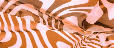 İpek kumaş, kahverengi ve beyaz soyut çizgiler. Soyut kahverengi ve beyaz desenlerin sihirli şekli. Retro modern dekor, tekstil sanatı, tasarım, doku, arkaplan, kalıp