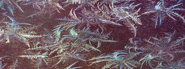 Diffuse. Frosty patterns on the paintwork. Art is the imposition of pattern upon experience, and our aesthetic enjoyment is recognition of the pattern.