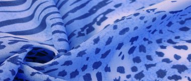 Mavi beyaz çizgili ipek kumaş, Afrika tarzı zebra derisi. Tasarımcı için, tasarımın taslağı, dekoratörün çevresi. Arkaplan dokusu koleksiyonu