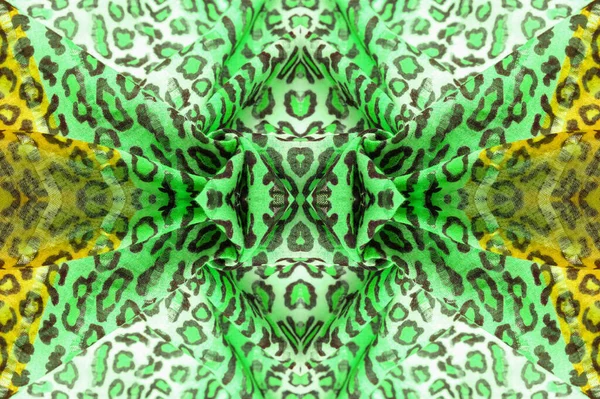 Бесшовная Текстура Шелковая Ткань Зелено Желтого Цвета Леопардовой Печатью Леопардовый — стоковое фото