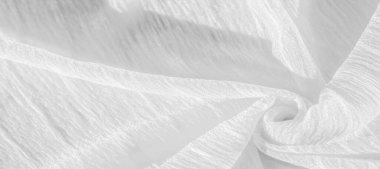 İpek kumaş. Beyaz buruşuk kumaşın dokusu. Beyaz buruşuk, dalgalı yüzey dokusu. Yakın çekim, yumuşak odaklanma. arkaplan, kalıp
