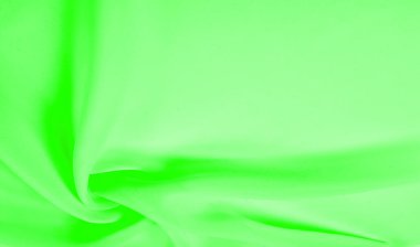 Doku - soluk yeşil ipek. Bu kumaşı herhangi bir mevsim için sıradan bir görünüme dönüştürebilirsin. Yumuşak siluetlere kolayca akabilen esnek, akışkan kumaşlar her şeyi yaratmanızı sağlar..