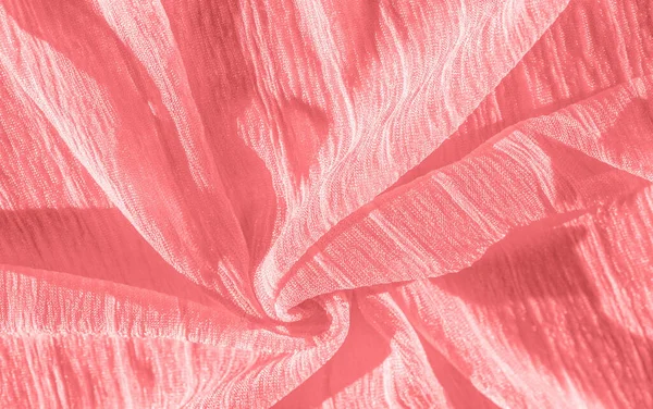 絹織物だ 赤いしわのある生地の質感 赤いしわ妖精のテクスチャ波状の表面 クローズアップ ソフトフォーカス 背景やパターン — ストック写真