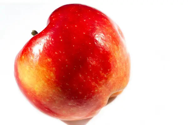 Beyaz Arka Planda Elma Elmalar Çok Çeşitli Sağlık Faydaları Sağlayan — Stok fotoğraf