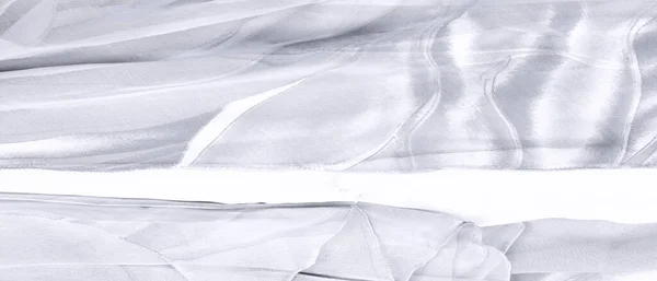 无缝隙万花筒 这种面料是丝质的 白色和灰色 一个超现代的打印和精致 通风的质量结合在这个雪纺与抽象丝绸打印 — 图库照片