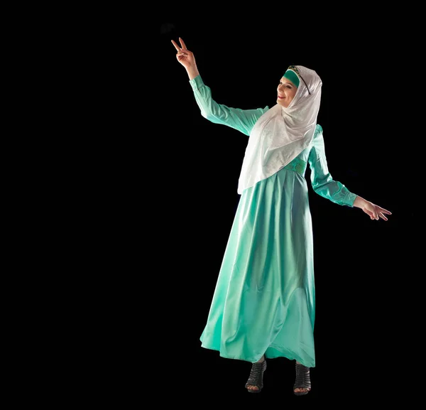 Modello Studio Foto Abbigliamento Musulmano Parola Araba Hijab Tradotto Letteralmente — Foto Stock