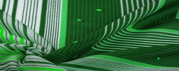 Zijde Stof Groene Achtergrond Met Gestreept Patroon Van Witte Groene — Stockfoto
