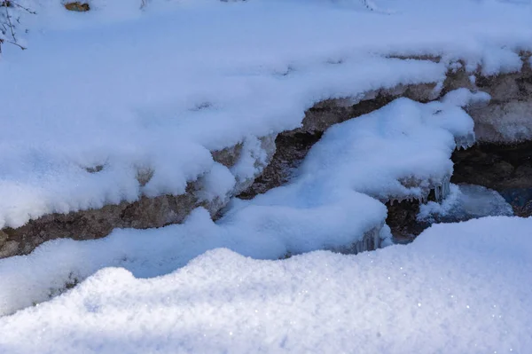 Řeka Zimě Zamrzá Nejjednodušší Způsob Jak Zažít Zamrzlé Řeky Chodit — Stock fotografie