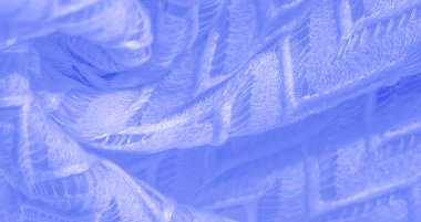 Doku, arkaplan, desen, ipek kumaş mavi, katmanlı dantel tül, birinci sınıf elmas örülmüş atkı sonsuz döngü şeklinde.