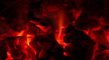 Şöminede yangın var. Çekici birini bulduğumuzda, gözbebeklerimiz büyür ve diğer kişiye bilinçaltı işareti göndeririz. Kamp ateşinin sıcacık ışığında, gözbebeklerimiz doğal olarak büyür..