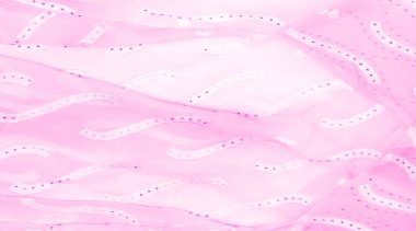 Kusursuz kaleydoskop, pembe ipek. Kalabalıktan canlı bir renkle uzaklaşın. Işığı yansıtan parlak dalgalar, enfes sofistike dalgalar. Bu sıcak pembe ipek krep de chine..